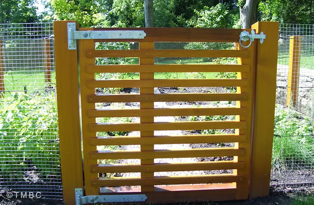 Custom carpentry, garden structure, gate, gazebo, or pergola detail image 2