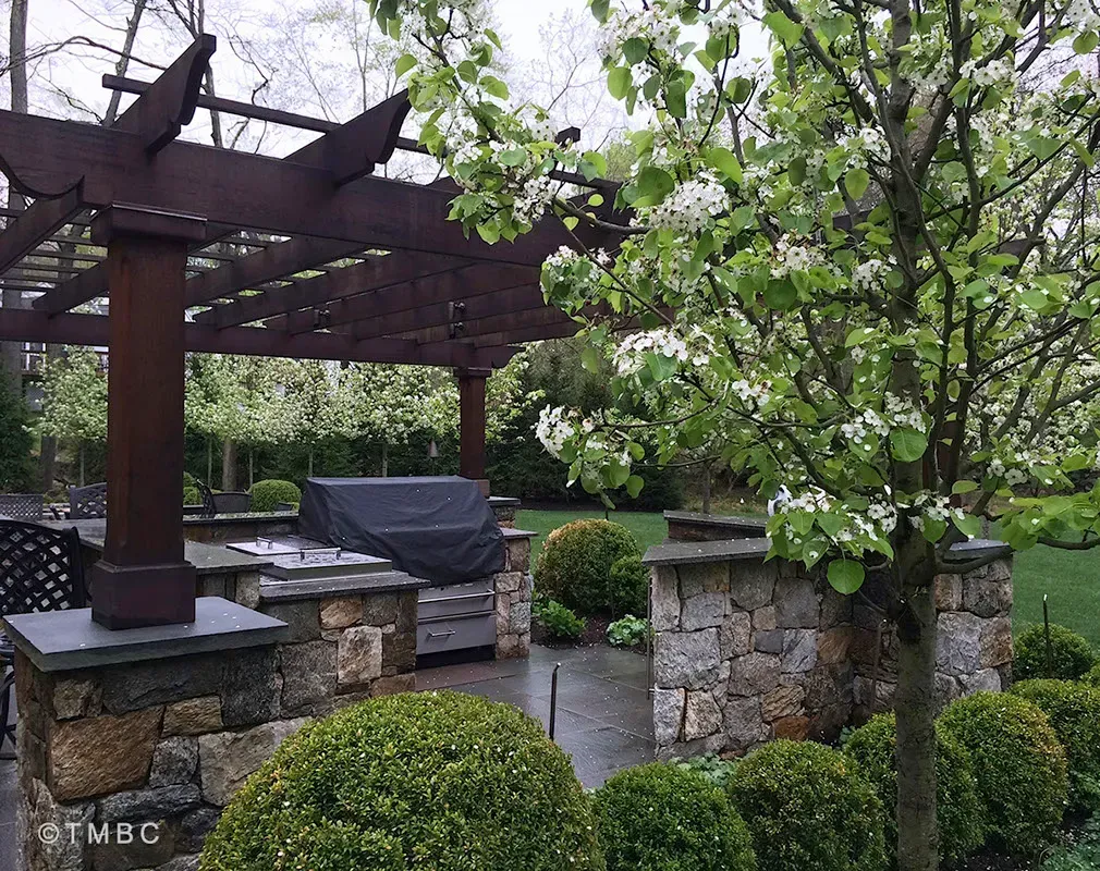 Custom carpentry, garden structure, gate, gazebo, or pergola detail image 32