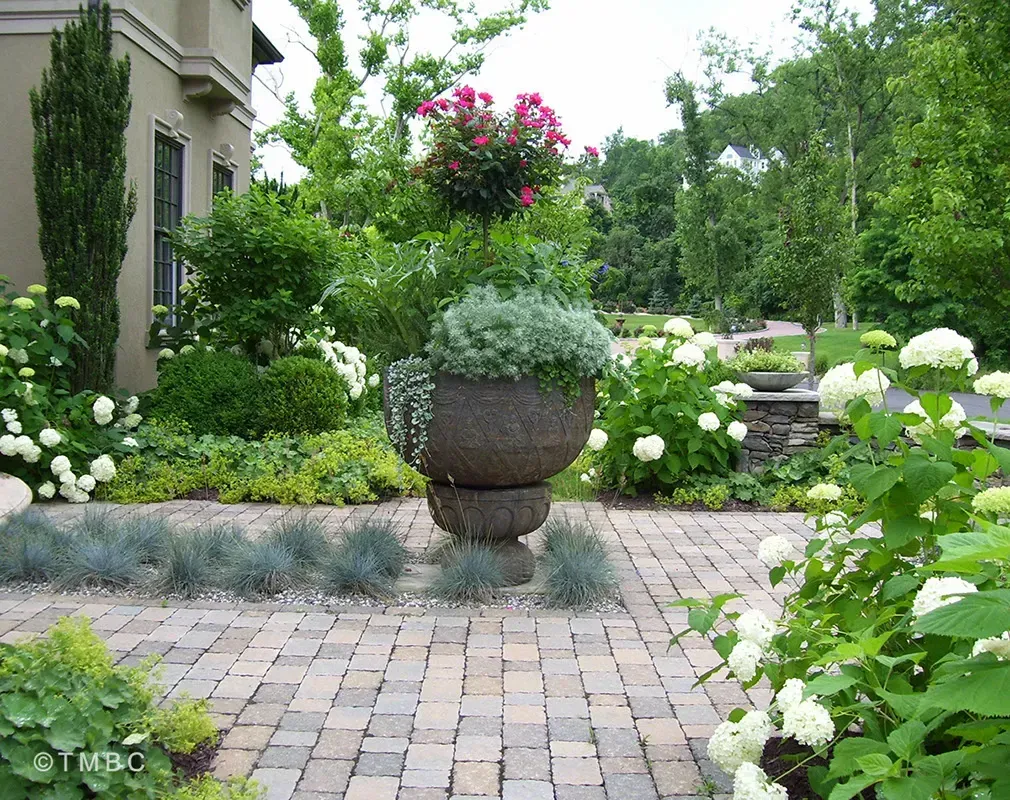 Landscape design project with garden structure, planting, and outdoor space image 41